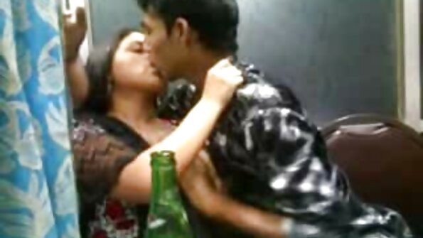 曲がりくねった熟女ユフィ・キサラは精液で浄化されます 女性 エロ 動画